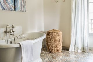 mas 13 Rooms for seasonal rent on ST REMY DE PROVENCE (13210)