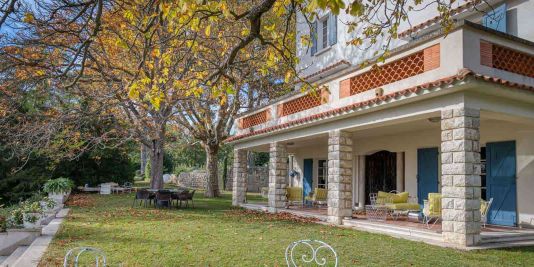 Vacances Maison Aix-en-Provence 8 Pièces 380 m²