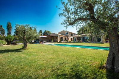Vacances Maison Saint-Rémy-de-Provence 6&nbsp;Pièces 290&nbsp;m²