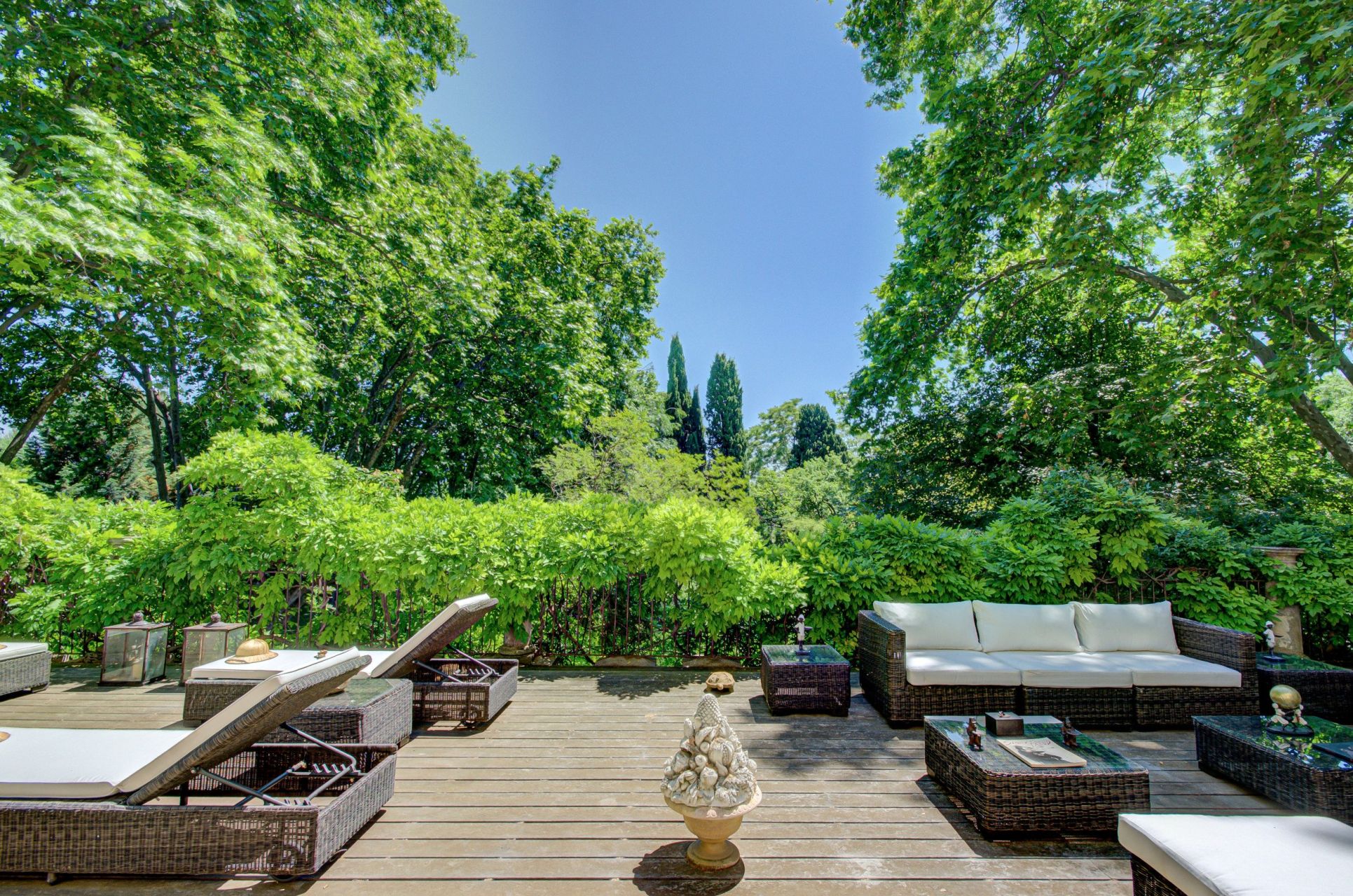 maison 10 Pièces en vente sur AIX EN PROVENCE (13100)