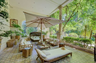 Vente Maison Aix-en-Provence 10 Pièces 400 m²