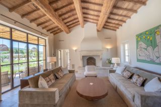 mas 8 Pièces en location saisonnière sur EYGALIERES (13810)