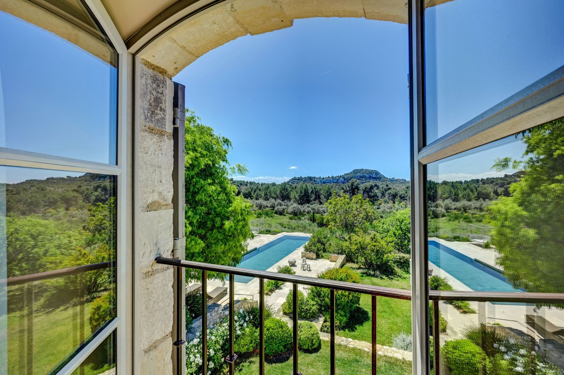 mas 5 Rooms for seasonal rent on LES BAUX DE PROVENCE (13520)