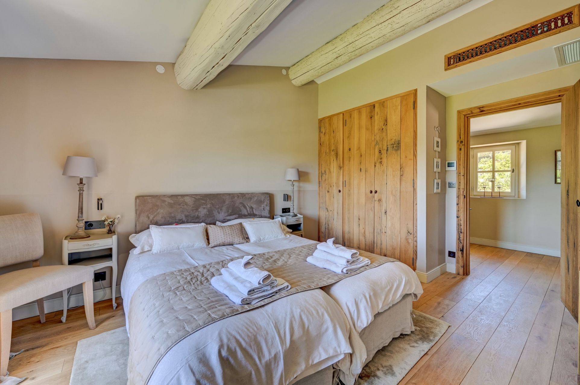 mas 5 Rooms for seasonal rent on LES BAUX DE PROVENCE (13520)