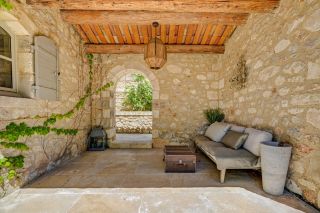 mas 5 Rooms for seasonal rent on LES BAUX DE PROVENCE (13520)