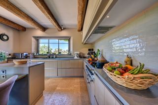 mas 5 Rooms for seasonal rent on LES BAUX DE PROVENCE (13520)