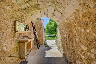 mas 5 Rooms for seasonal rent on LES BAUX DE PROVENCE (13520)