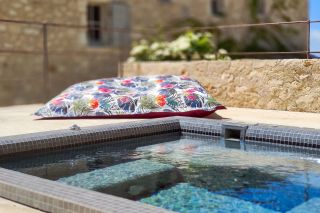 mas 5 Rooms for seasonal rent on LES BAUX DE PROVENCE (13520)