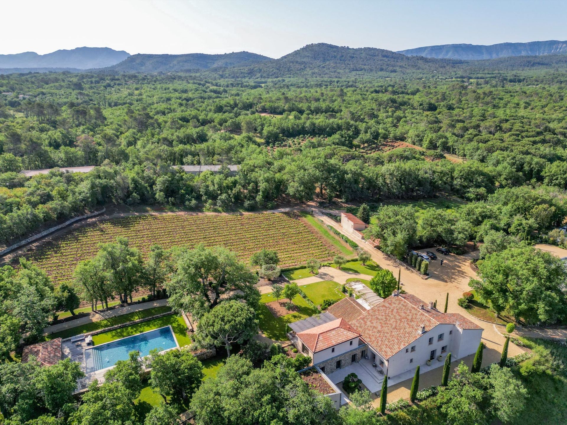 bastide 9 Rooms for seasonal rent on ST MAXIMIN LA STE BAUME (83470)
