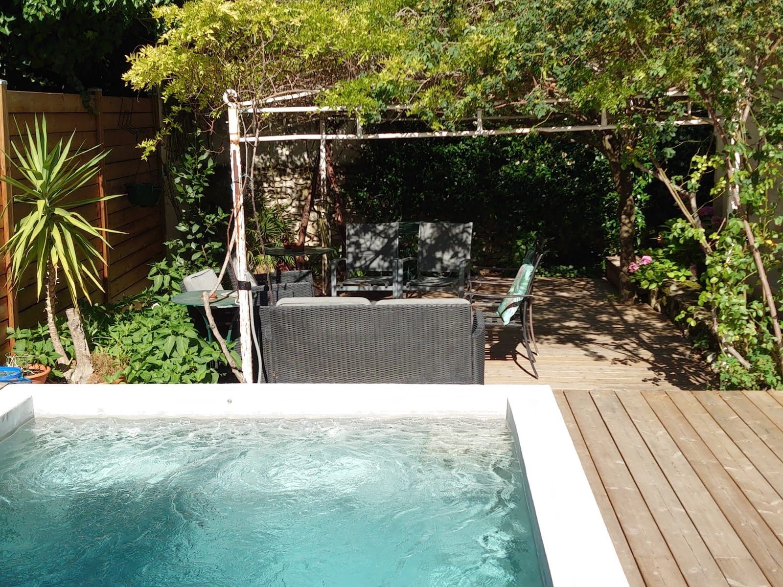 house 6 Rooms for sale on ST REMY DE PROVENCE (13210)