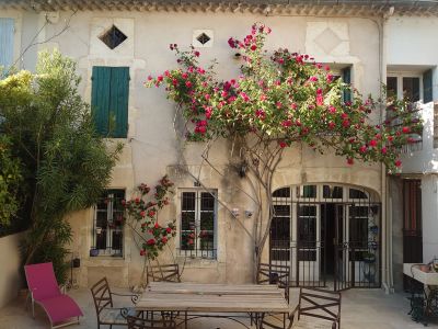 Vente Maison Saint-Rémy-de-Provence 6&nbsp;Pièces 300&nbsp;m²