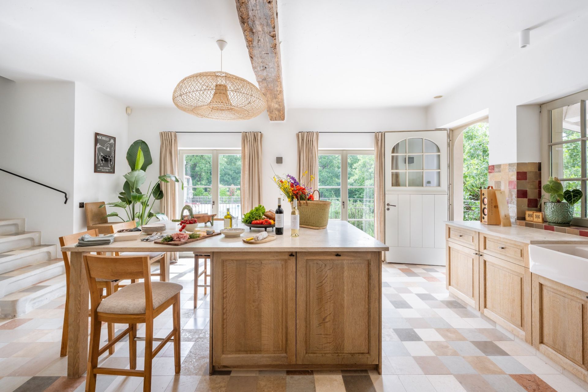 bastide 10 Rooms for seasonal rent on ST MAXIMIN LA STE BAUME (83470)