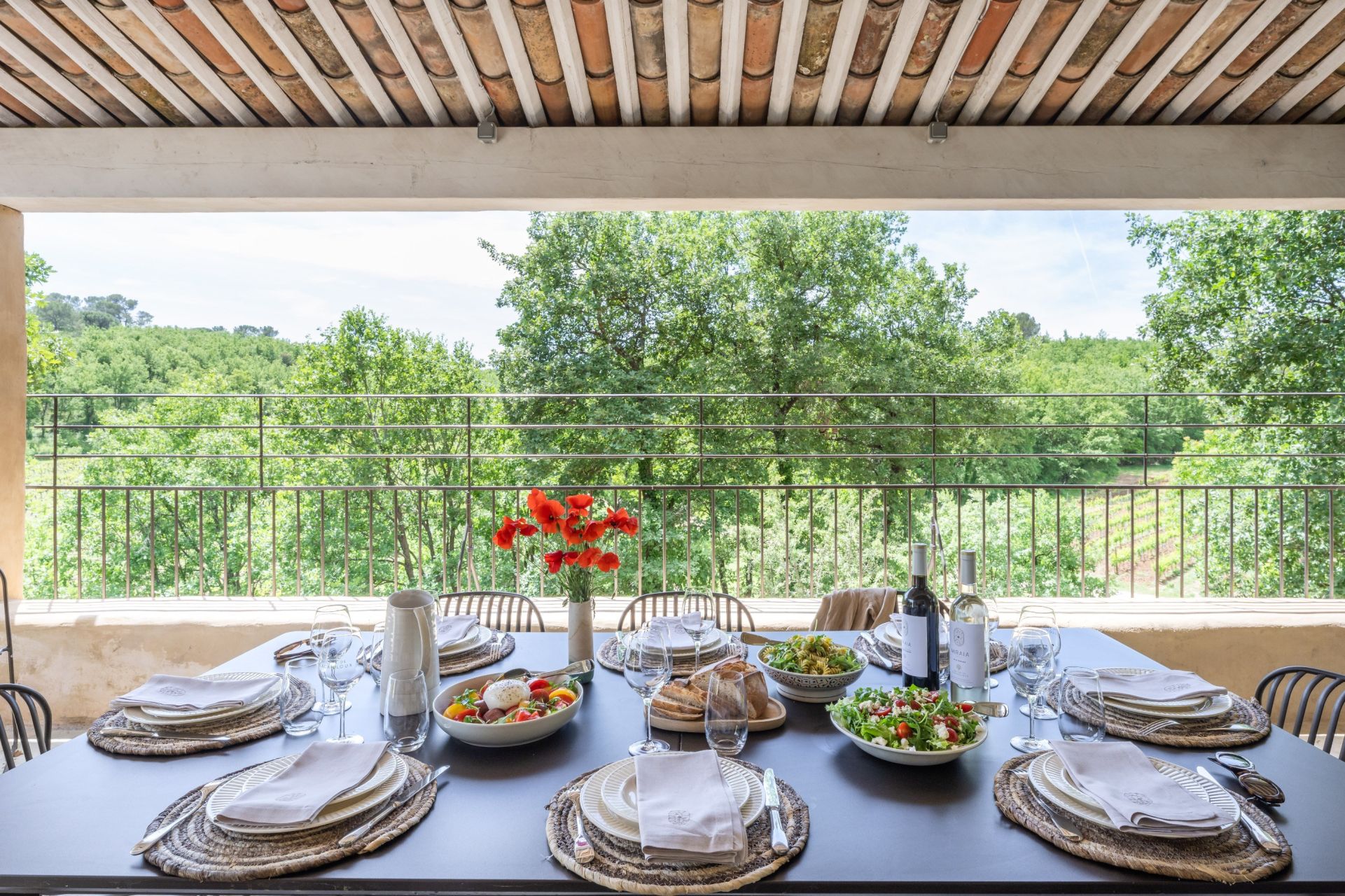 bastide 10 Rooms for seasonal rent on ST MAXIMIN LA STE BAUME (83470)