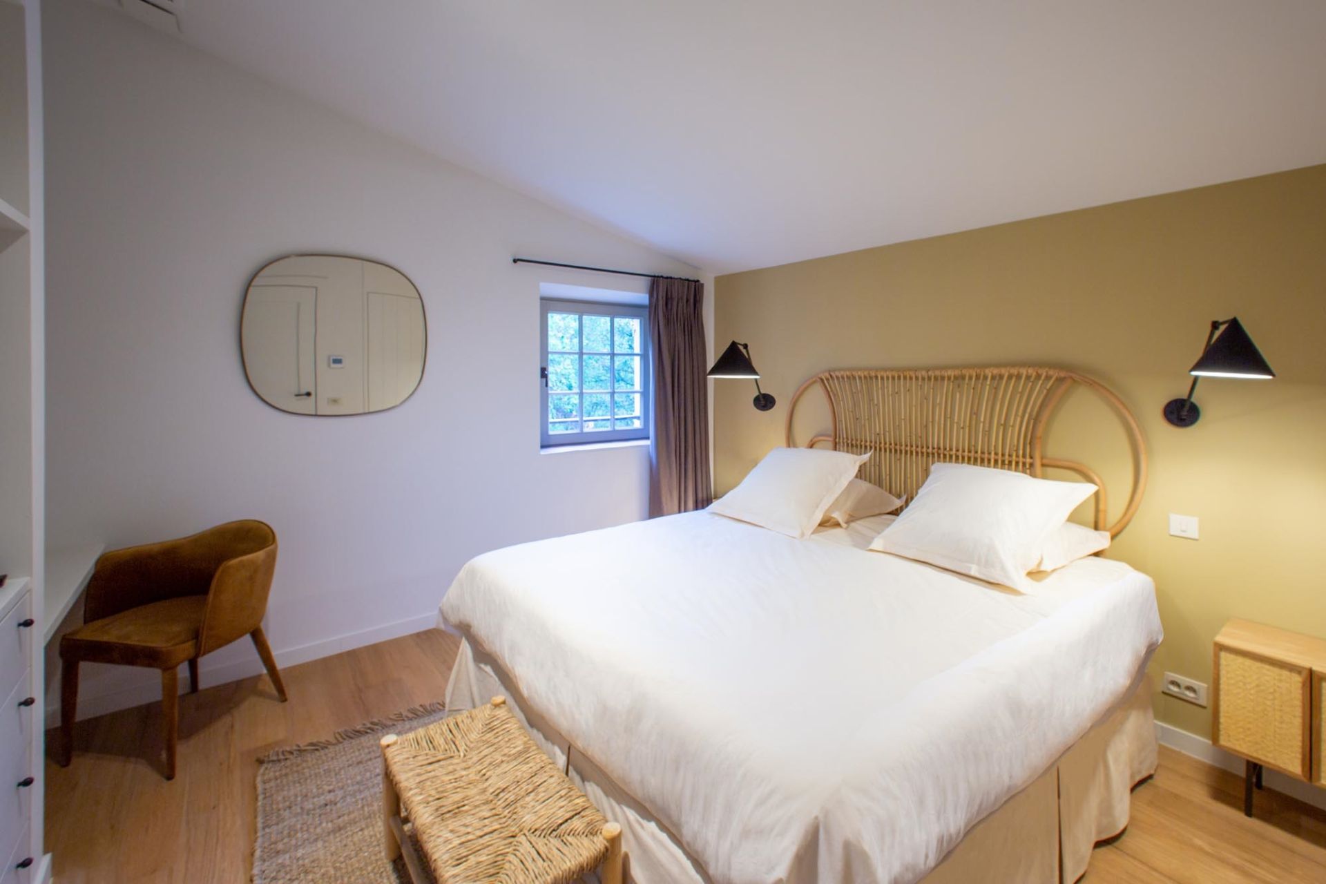 bastide 10 Rooms for seasonal rent on ST MAXIMIN LA STE BAUME (83470)