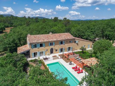 Rental Bastide Saint-Maximin-la-Sainte-Baume 10&nbsp;Rooms 220&nbsp;m²