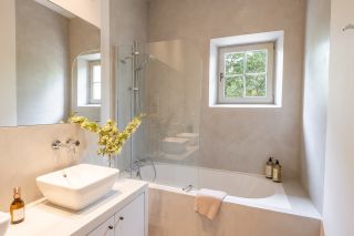 bastide 10 Rooms for seasonal rent on ST MAXIMIN LA STE BAUME (83470)