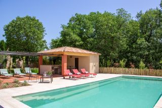 bastide 10 Pièces en location saisonnière sur ST MAXIMIN LA STE BAUME (83470)