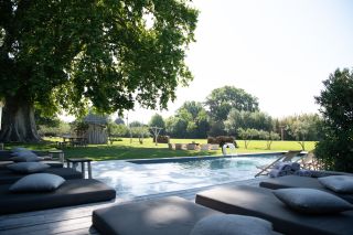 mas 10 Pièces en location saisonnière sur ARLES (13200)