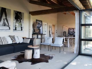 mas 10 Pièces en location saisonnière sur ARLES (13200)