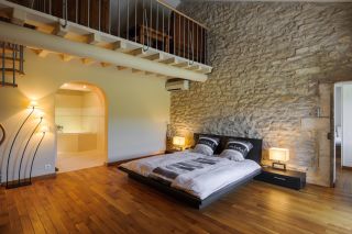 mas 9 Pièces en location saisonnière sur ST REMY DE PROVENCE (13210)