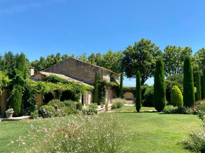 Vente Maison Eygalières 8&nbsp;Pièces 380&nbsp;m²