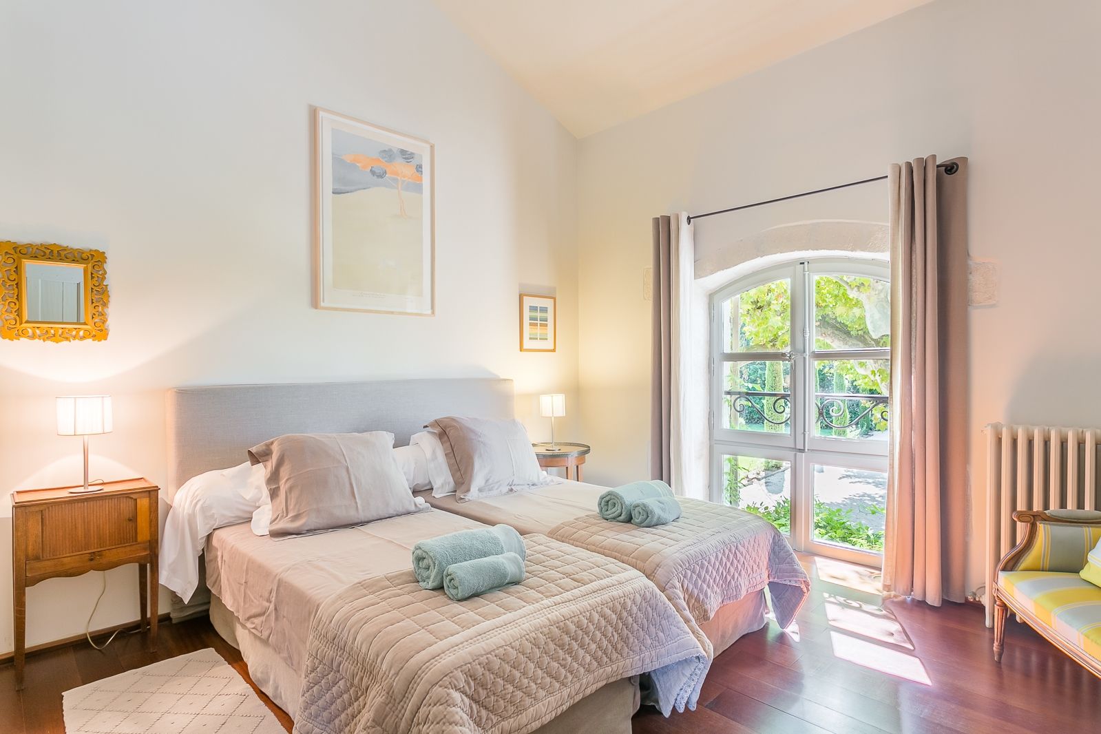 mas 10 Rooms for seasonal rent on ST REMY DE PROVENCE (13210)