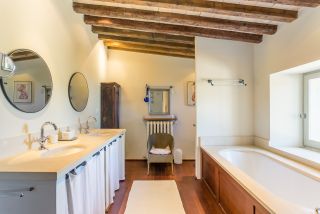 mas 10 Pièces en location saisonnière sur ST REMY DE PROVENCE (13210)