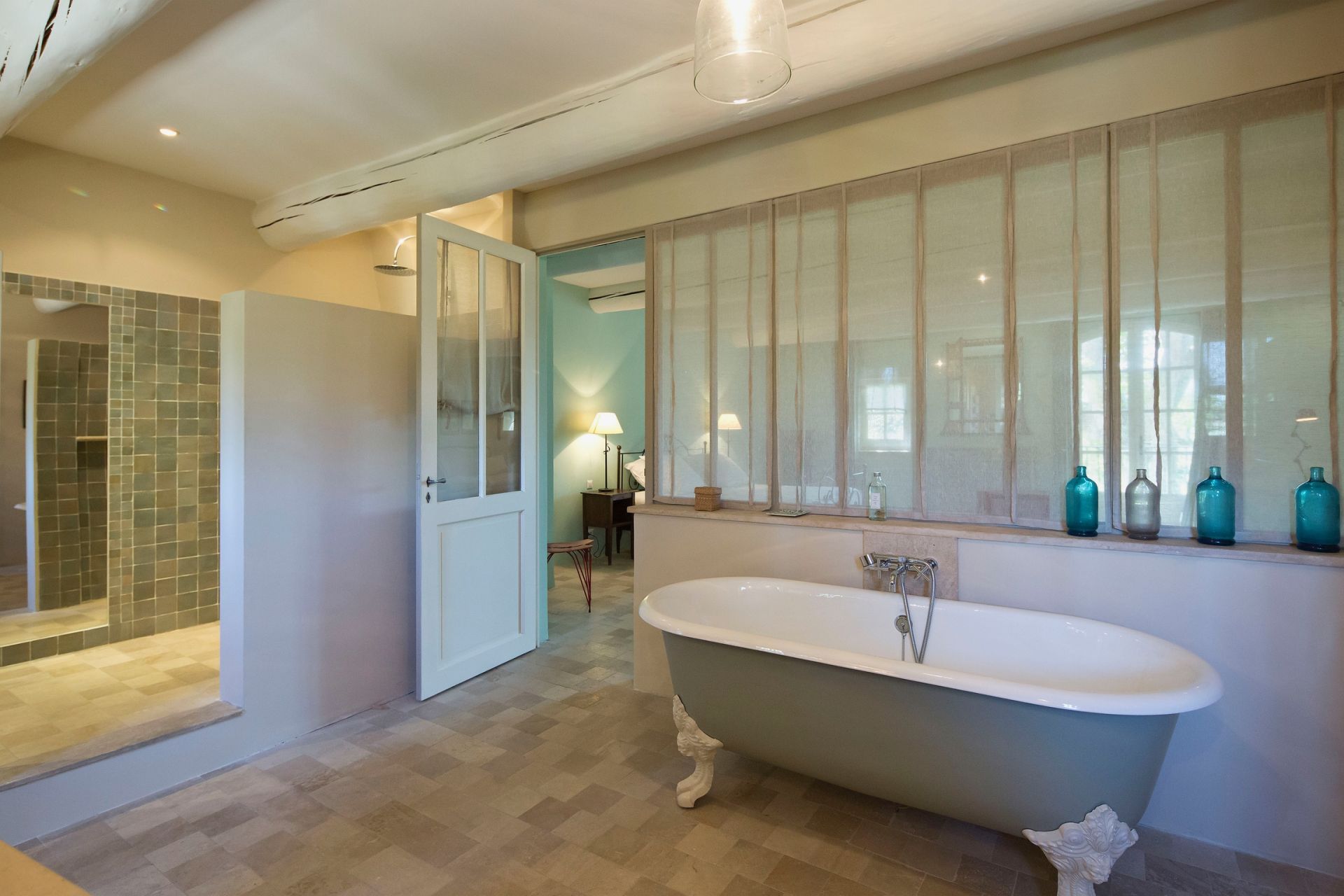 mas 11 Pièces en location saisonnière sur ST REMY DE PROVENCE (13210)