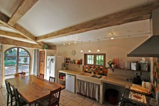 property 10 Rooms for seasonal rent on ST ETIENNE DU GRES (13103)