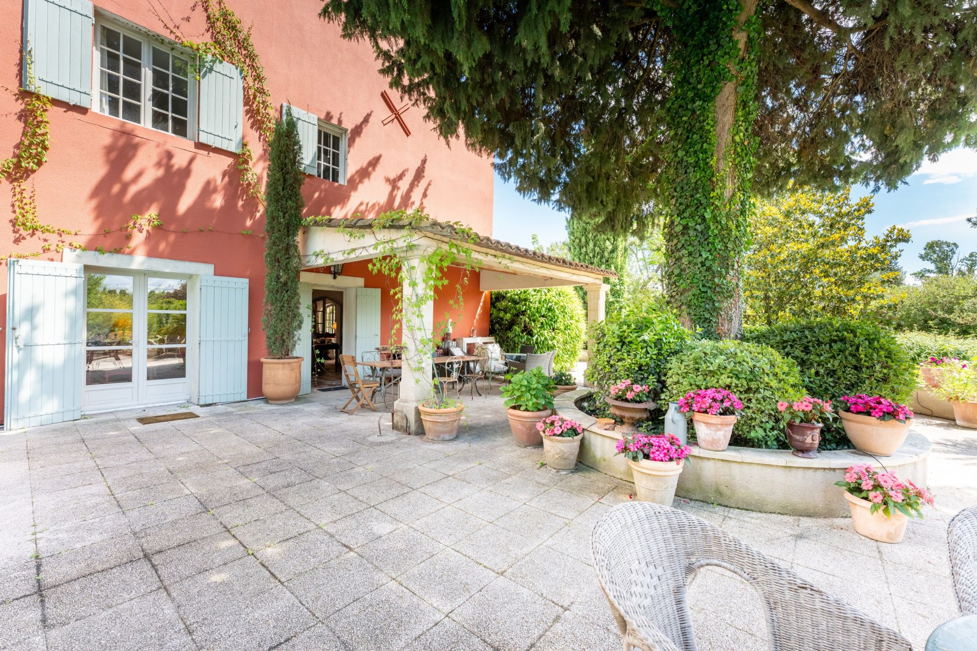 maison 8 Pièces en vente sur MAILLANE (13910)