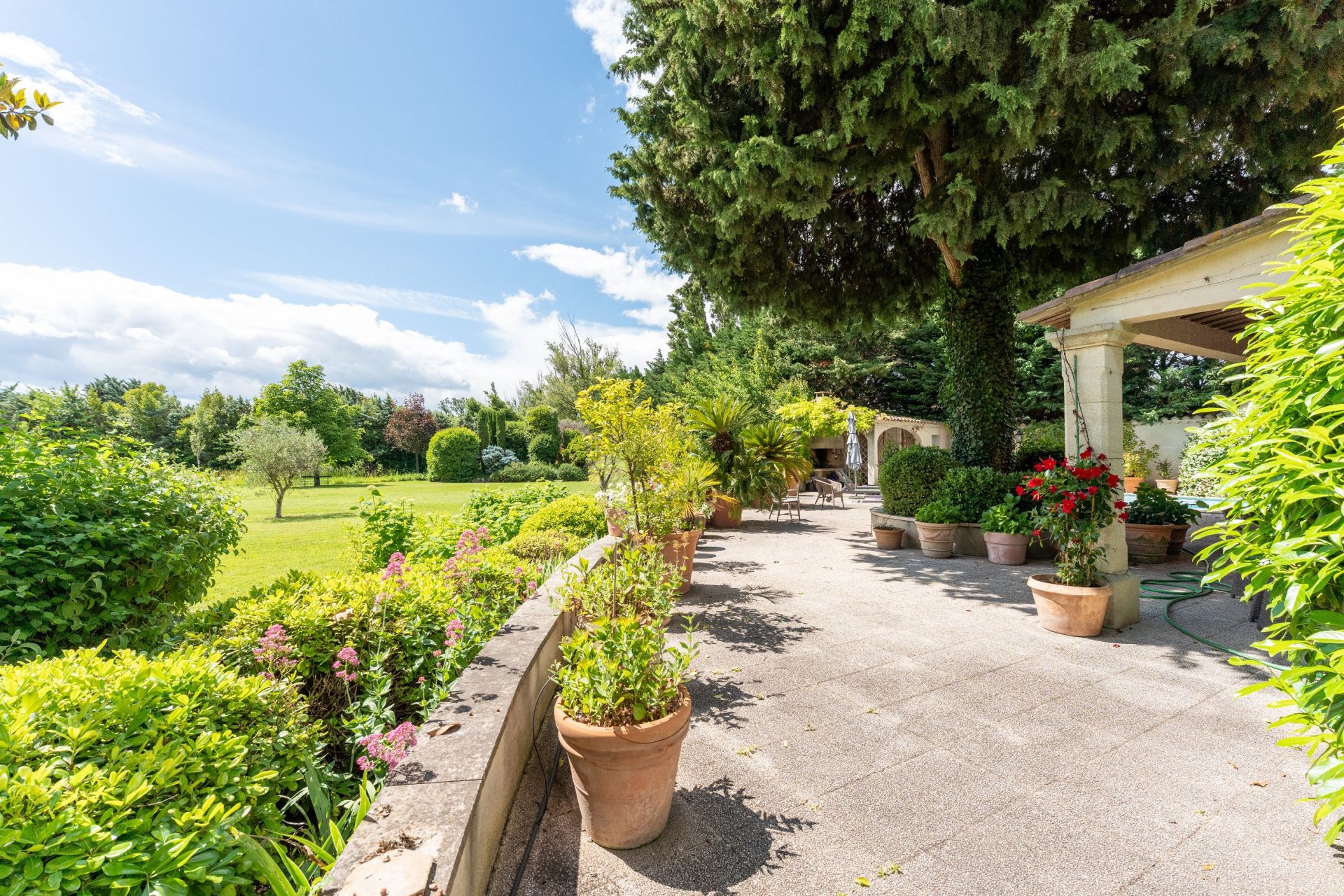 maison 8 Pièces en vente sur MAILLANE (13910)