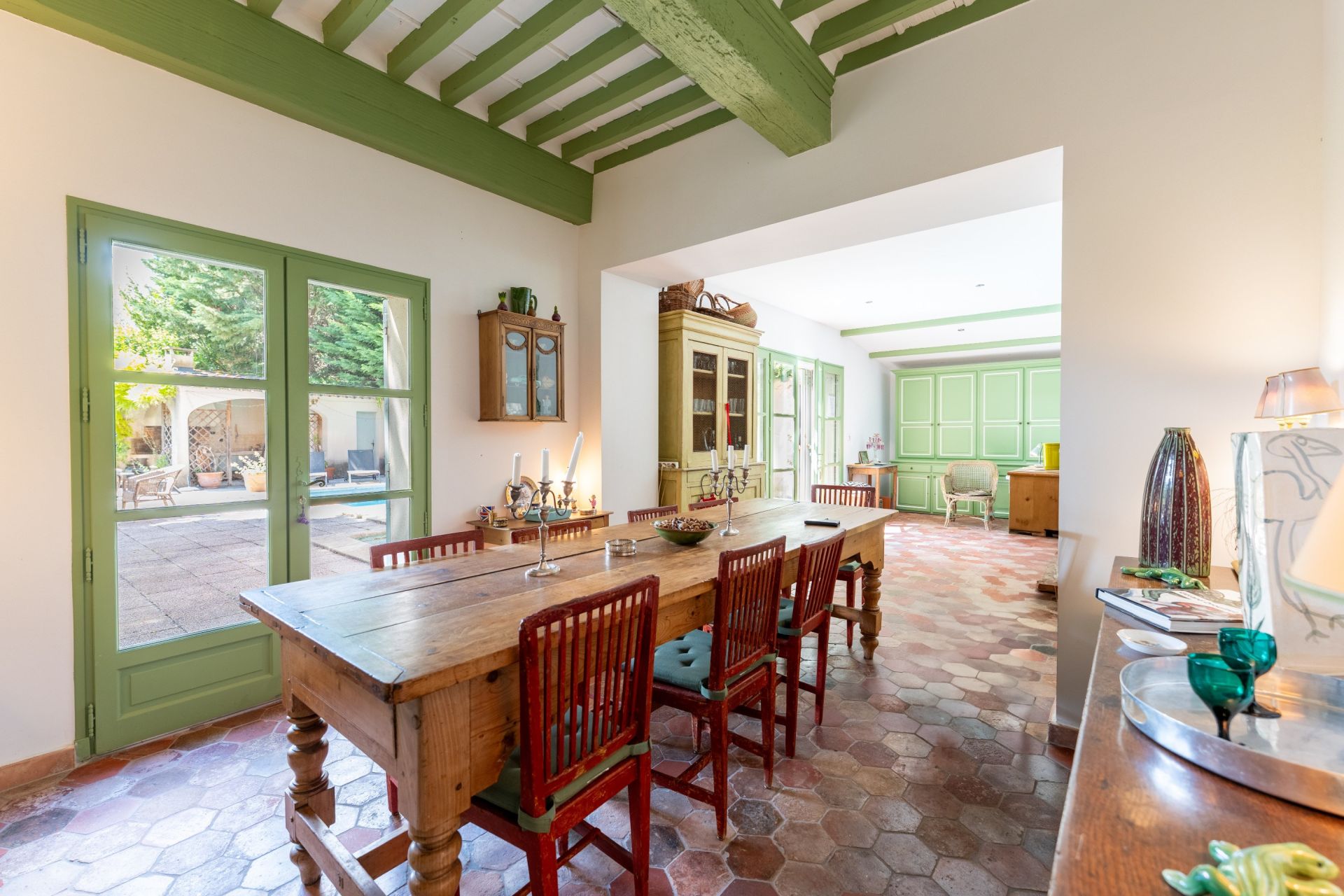 maison 8 Pièces en vente sur MAILLANE (13910)