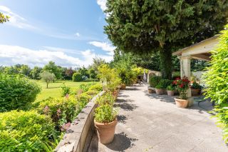 maison 8 Pièces en vente sur MAILLANE (13910)