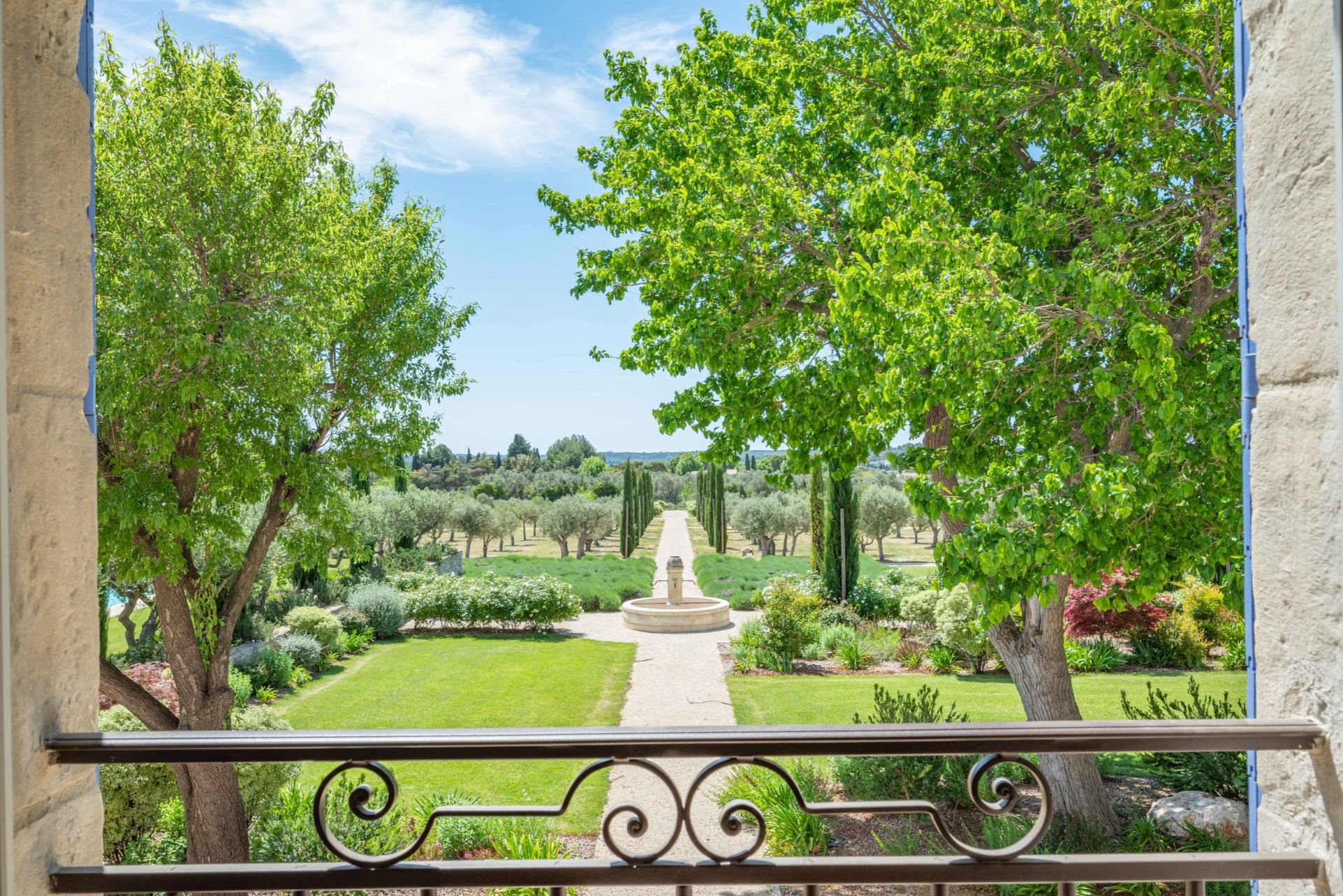 maison 8 Pièces en vente sur MAUSSANE LES ALPILLES (13520)