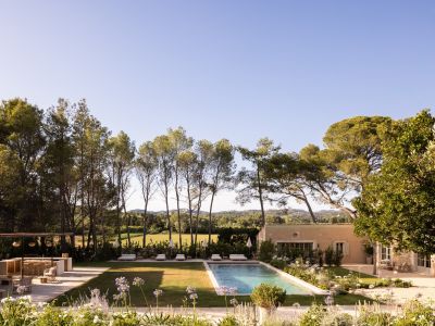 Rental Mas Paradou 8 Rooms 348 m²