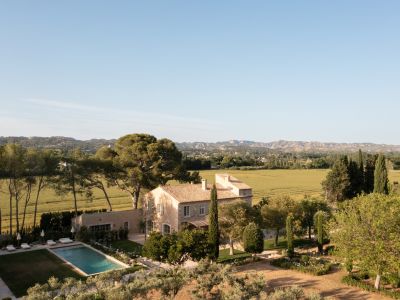 Rental Mas Paradou 8 Rooms 348 m²