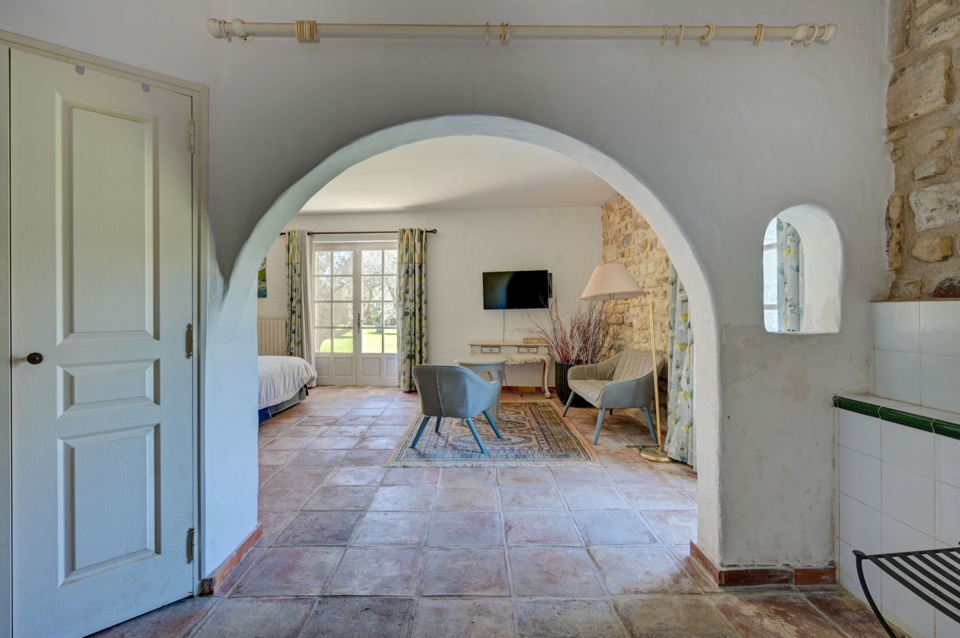 house 9 Rooms for sale on ARLES (13200)