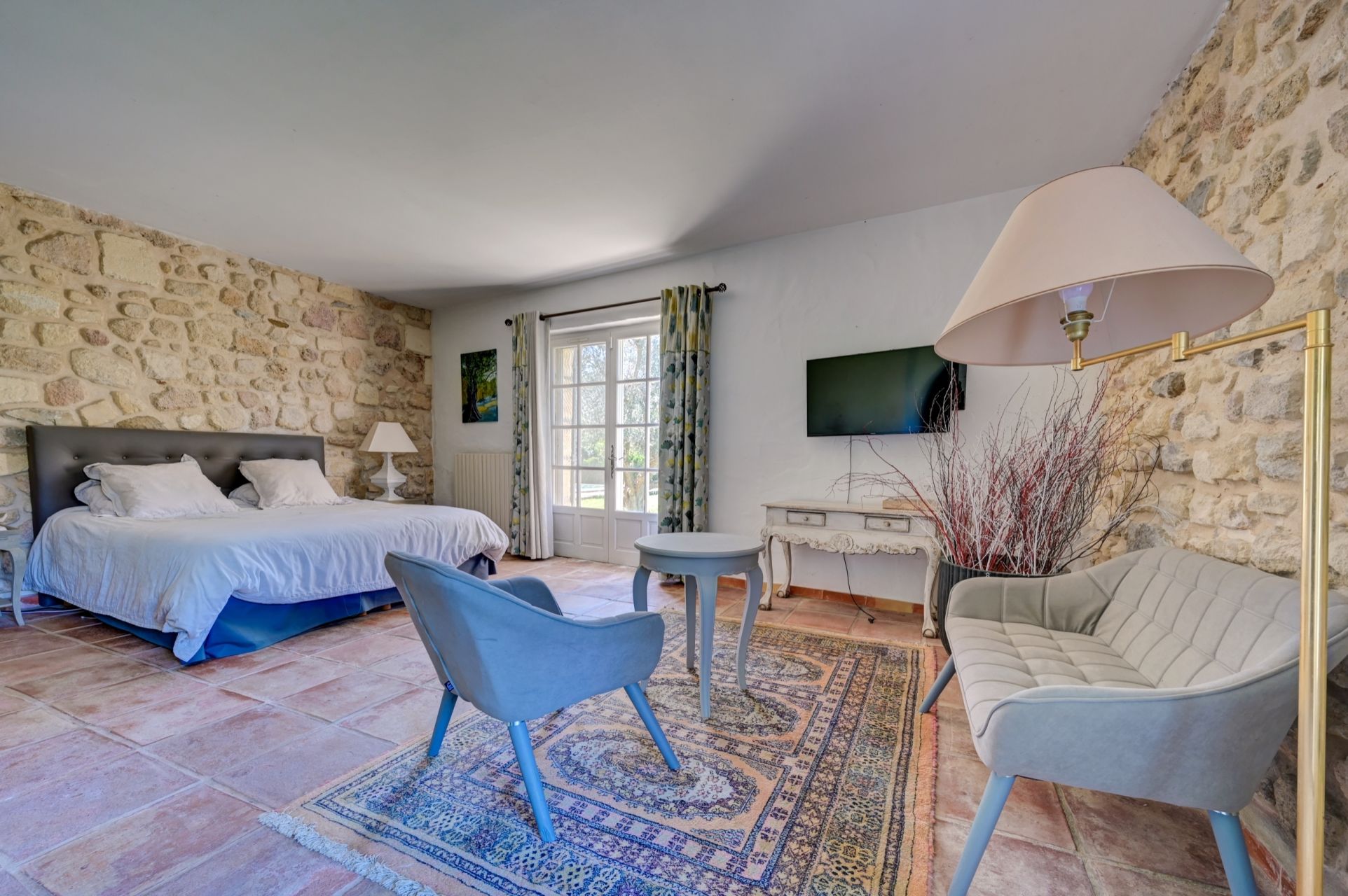 house 9 Rooms for sale on ARLES (13200)