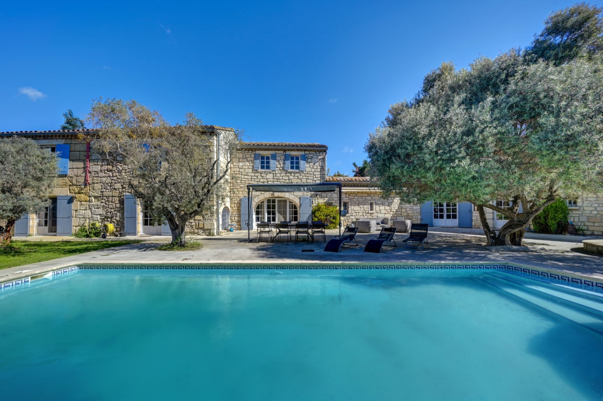 house 9 Rooms for sale on ARLES (13200)