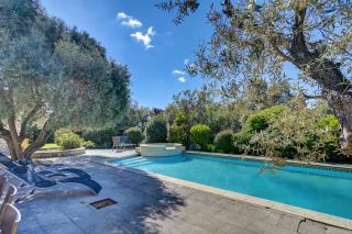 house 9 Rooms for sale on ARLES (13200)