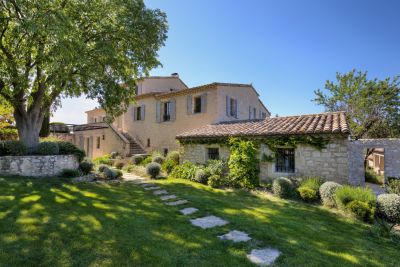 Rental Mas Eygalières 10 Rooms 450 m²