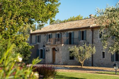 Rental Mas Saint-Rémy-de-Provence 15&nbsp;Rooms 1200&nbsp;m²