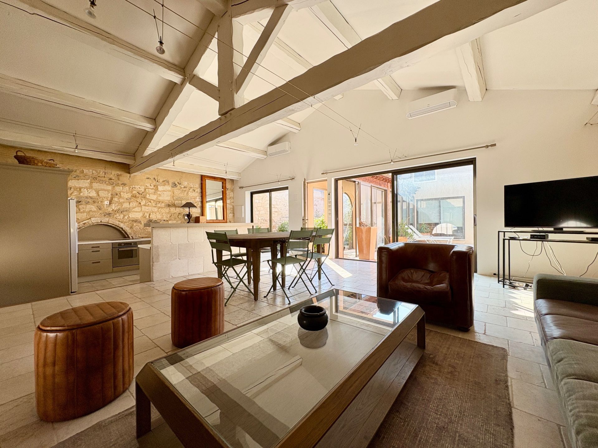 house 5 Rooms for sale on MAUSSANE LES ALPILLES (13520)