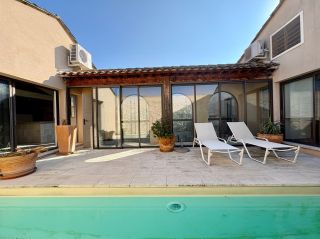 house 5 Rooms for sale on MAUSSANE LES ALPILLES (13520)