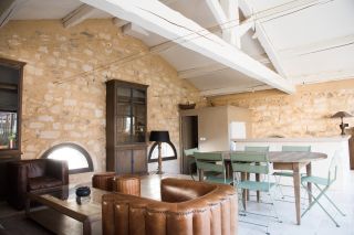 house 5 Rooms for sale on MAUSSANE LES ALPILLES (13520)