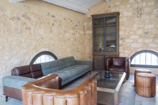 house 5 Rooms for sale on MAUSSANE LES ALPILLES (13520)