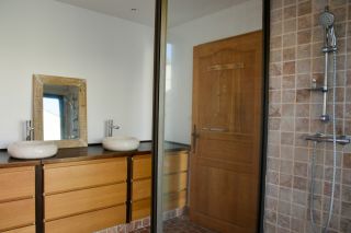 house 5 Rooms for sale on MAUSSANE LES ALPILLES (13520)