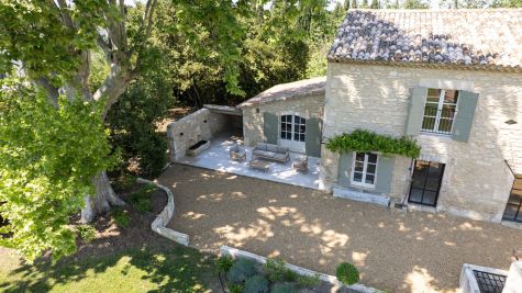 Sale Mas Saint-Rémy-de-Provence 6 Rooms 210 m²