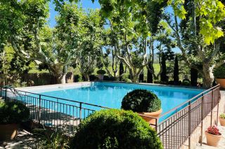 wine estate 30 Rooms for sale on AIX EN PROVENCE (13100)