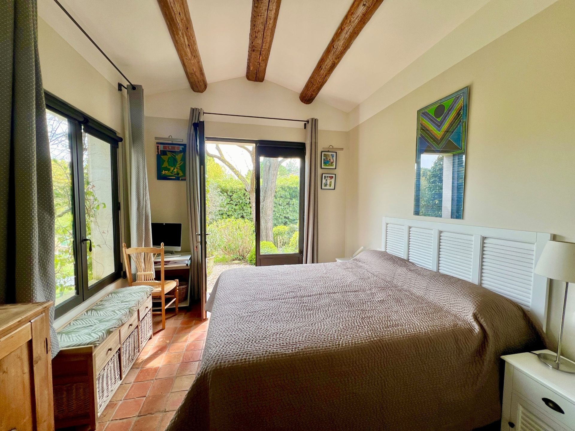 house 6 Rooms for sale on PARADOU (13520)